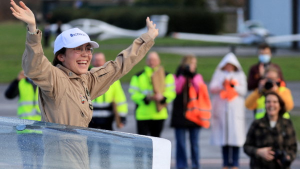 महिलाओं को करना है प्रोत्साहित