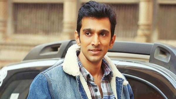 फेम मिलने के काफी खतरे भी हैं