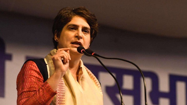 प्रियंका गांधी ने जख्मी पूनम पांडेय से की थी मुलाकात 