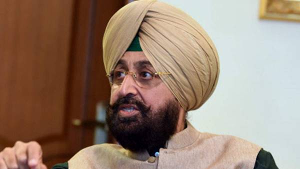 'स्रोत और क्षमता को देखते हुए ही करेंगे वादे'