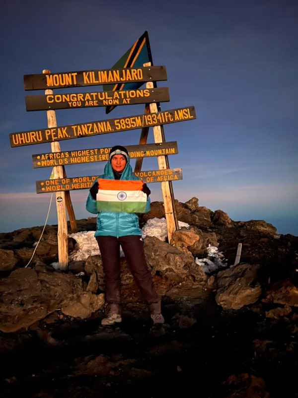 निम्स यूनिवर्सिटी का आभार जताया निम्स यूनिवर्सिटी का आभार जताया