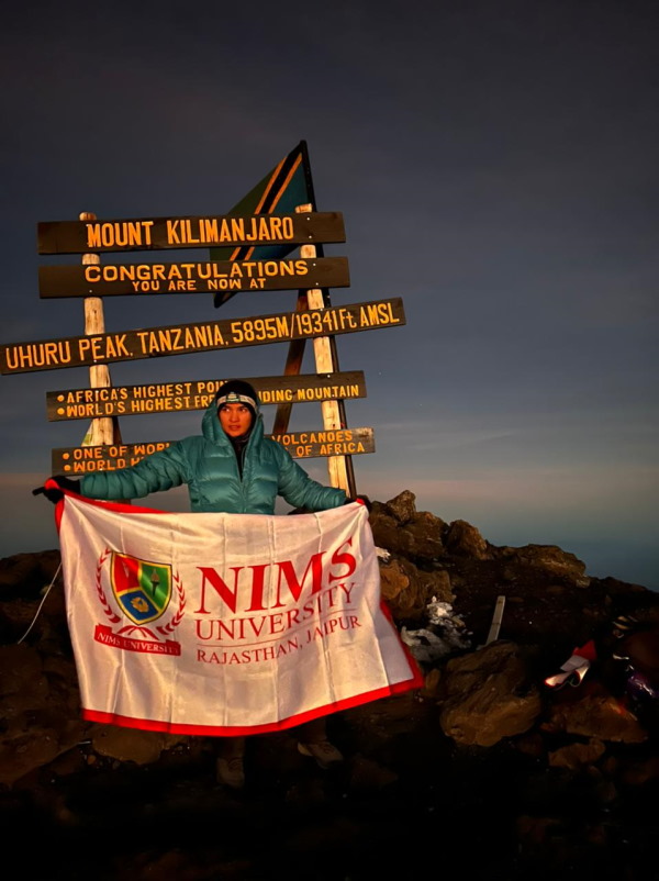 28 किलोमीटर तक लगातार बीने रुके चली 28 किलोमीटर तक लगातार बीने रुके चली