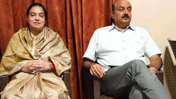 पक्षालिका सिंह के पास हैं 58 करोड़ रुपए की चल अचल संपत्ति