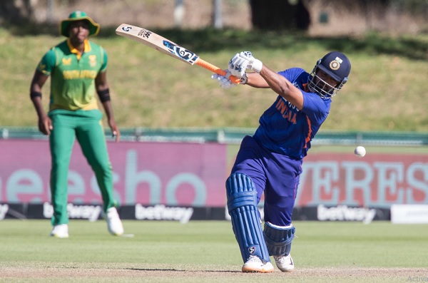 पंत ने कुछ मौकों पर शानदार पारी खेली- पंत ने कुछ मौकों पर शानदार पारी खेली-