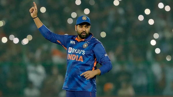 सीमित ओवरों के क्रिकेट में पहले ही कप्तान बन चुके हैं रोहित