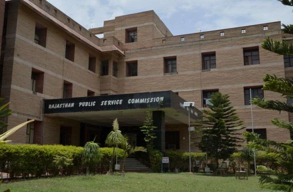 आरपीएससी सदस्य शिवसिंह राठौड़ भी होंगे रिटायर