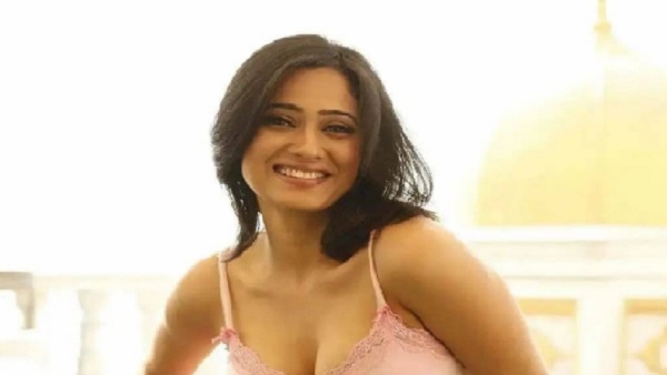 विवादित बयान पर श्वेता तिवारी ने मांगी माफी 