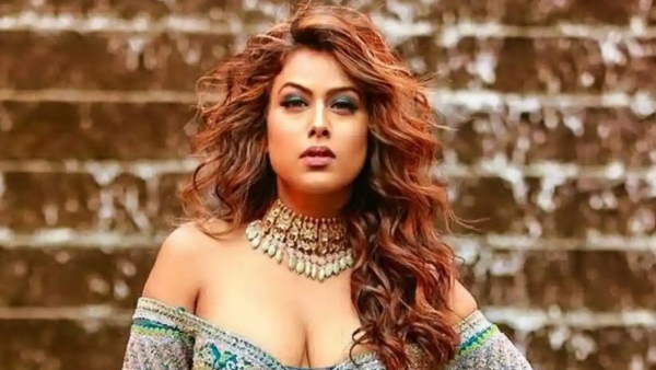 टीवी पर खच्चर की तरह से काम कराते हैं