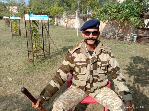 श्रीराम दुबे ने अभिनंदन की तरह की मूछें रखी