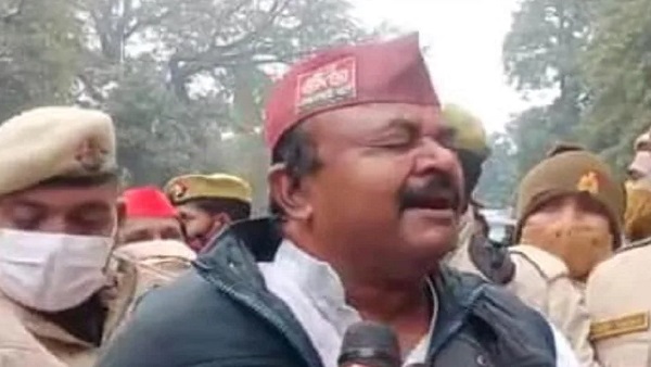 'मेरा कोई भी आपराधिक रिकॉर्ड नहीं है लेकिन फिर भी...' 