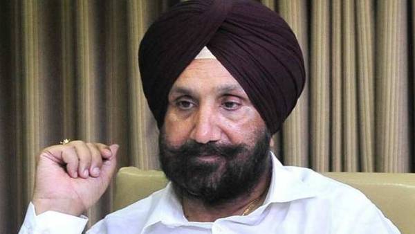 सुखजिंदर रंधावा ने खोला मोर्चा