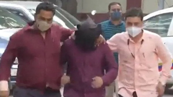 ट्विटर पर ट्रेड-ग्रुप का सदस्य था ओंकारेश्वर, उगले राज 