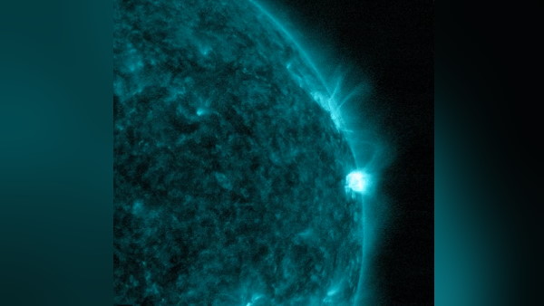 बूढ़ा हो रहा है हमारा सूर्य बूढ़ा हो रहा है हमारा सूर्य