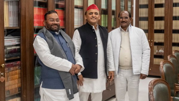 स्वामी प्रसाद बोले- 2022 चुनाव में दागूंगा ऐसी तोप... स्वामी प्रसाद बोले- 2022 चुनाव में दागूंगा ऐसी तोप...