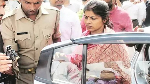 2016 से 2018 तक सुर्खियों में थीं स्वाति सिंह