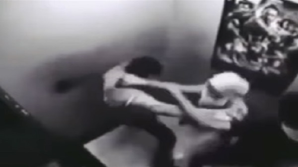 10 सेकेंड में लड़की ने कर दिया लुटेरो को फ्लैट