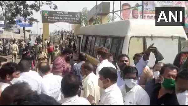 बीएमसी चुनाव की वजह से गर्म है मुद्दा!