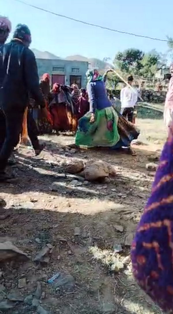 चालीस हजार रुपए का जुर्माना भी