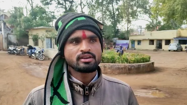 कल्याण सिंह अपनी भैंस को चराने ले गया था