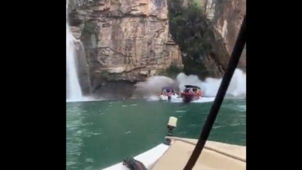 विचलित करने की वाली तस्वीरें