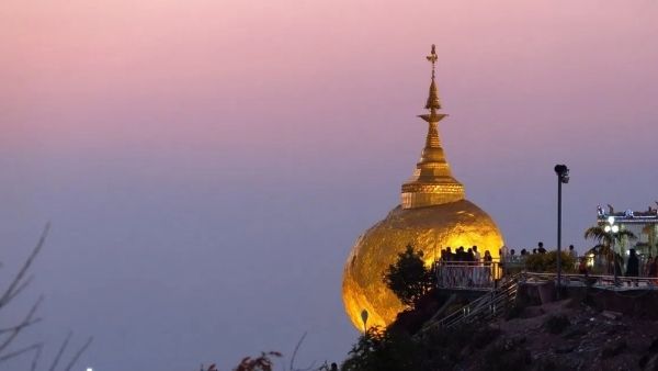 अद्वितीय विशेषताएं अद्वितीय विशेषताएं