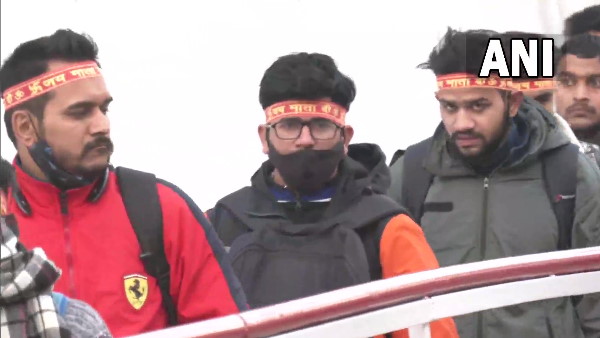 'लोग इधर-उधर भागने लगे, बड़ा भयानक मंजर था'