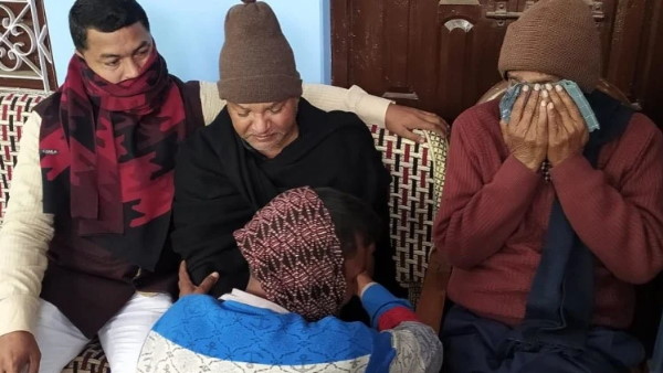 इकलौते बेटे और घर के पहले डॉक्टर थे अरुण इकलौते बेटे और घर के पहले डॉक्टर थे अरुण