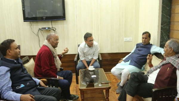 भाजपा नेताओं ने किया प्रकाशमुनि के आश्रम का निरीक्षण