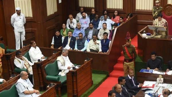 कांग्रेस के पास हो जायेंगे 71 विधायक 