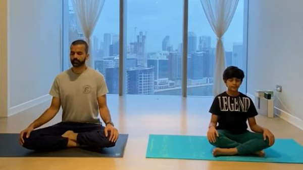 ऐसे बना योग से रिश्ता