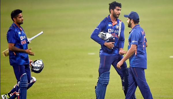 सूर्यकुमार यादव को ऊपर भेजने का फैसला सही