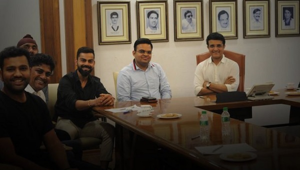 बकवास आरोपों पर क्या बोलूं- गांगुली बकवास आरोपों पर क्या बोलूं- गांगुली