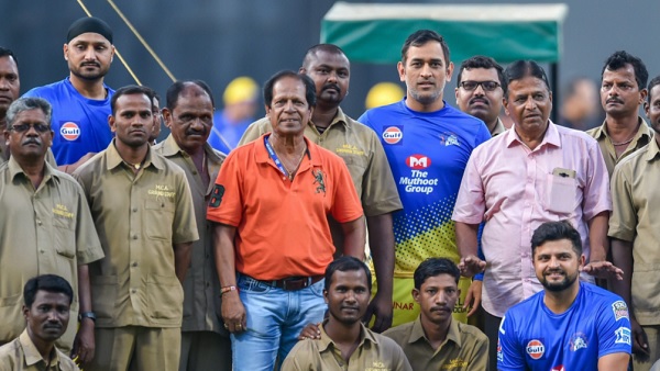 क्रिकेट से 15 गुना ज्यादा ESports खेलते हैं धोनी-