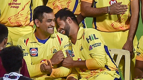 धोनी के साथ भावुक रिश्ता, अब विदाई भी भावुक हुई- धोनी के साथ भावुक रिश्ता, अब विदाई भी भावुक हुई-