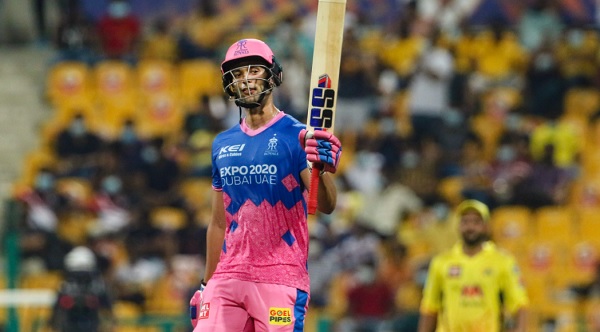 2. चेन्नई सुपर किंग्स ने शिवम दुबे को चार करोड़ में खरीद लिया -