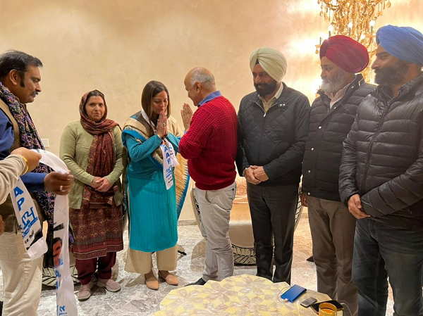Congress learders from Amritsar Punjab joins Aam Aadmi Party Congress learders from Amritsar Punjab joins Aam Aadmi Party