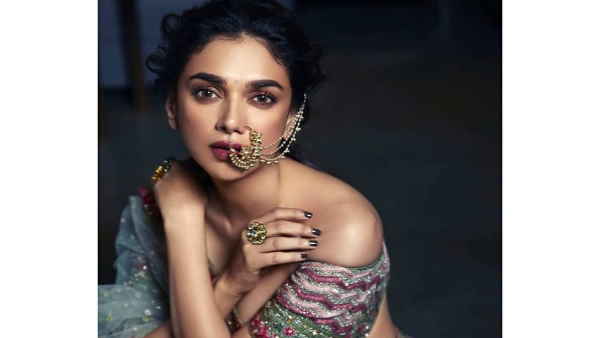 अदिति ने कहा कई भाषाओं में काम करने पर क्या होती हैं दिक्कत अदिति ने कहा कई भाषाओं में काम करने पर क्या होती हैं दिक्कत