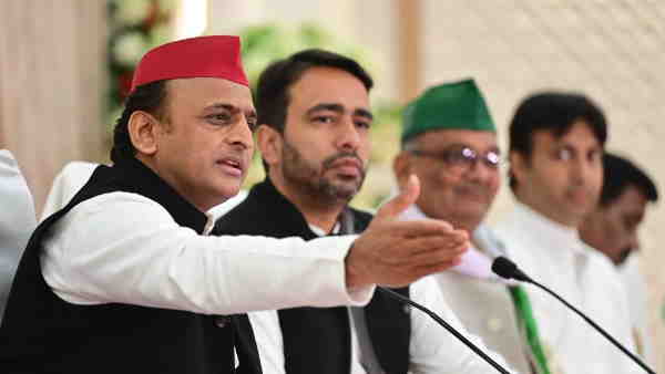 बुल और बुलडोजर होंगे गायब