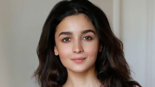 आलिया की फिल्म पर फिर साधा निशाना