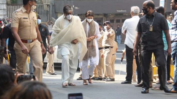 आखिर क्यों लता दीदी के अंतिम संस्कार में नहीं गए अमिताभ