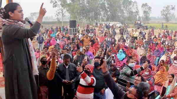 UP Election 2022 BJP Aparna Yadav Barabanki Samajwadi Party UP Election 2022 BJP Aparna Yadav Barabanki Samajwadi Party