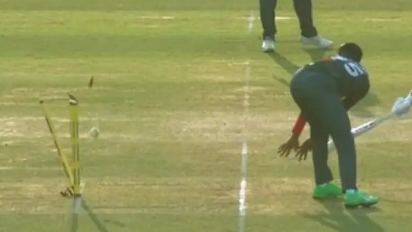 थर्ड अंपायर ने भी रहमत शाह को दिया था आउट