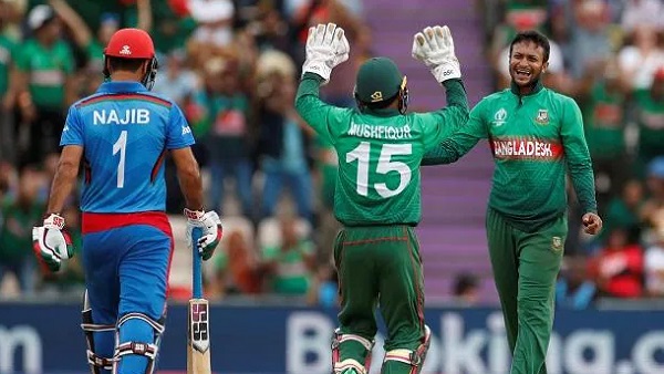 215 रन पर आउट हुआ था अफगानिस्तान