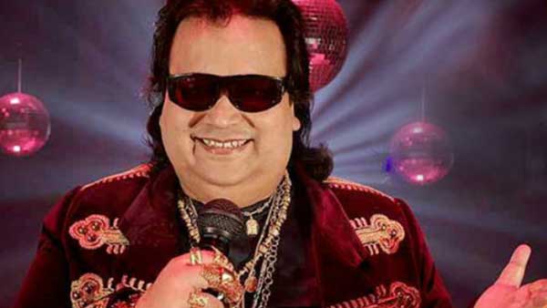 आखिर में मान गईं आशा