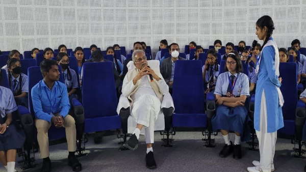 मुख्यमंत्री बघेल ने बच्चों को बताया उनके जैसा कैसे बने