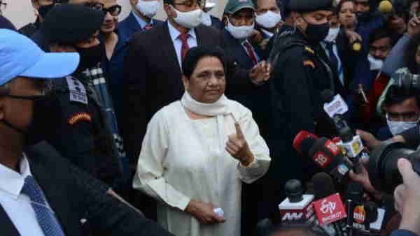 तीन राज्य कोआर्डिनेटरों की रिपोर्ट के अधार पर होगा बदलाव 