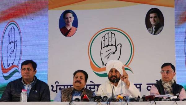 AAP के नेता पंजाब को लूटना चाहते हैं- चन्नी