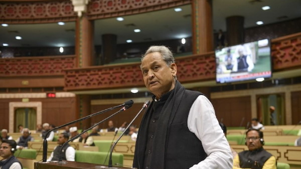 राजस्थान में नकल पर नकेल
