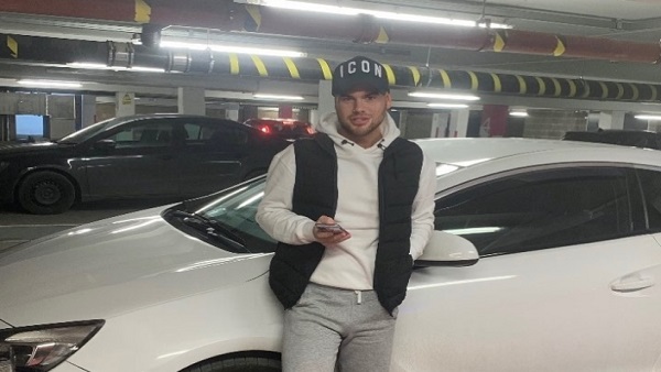 रियल लाइफ में हस्तियां बहुत अलग होती हैं- डेल