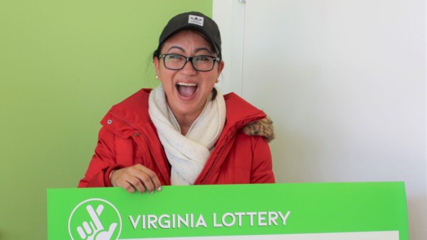 वेलेंटाइन डे से कुछ दिन पहले ही खरीदा था टिकट